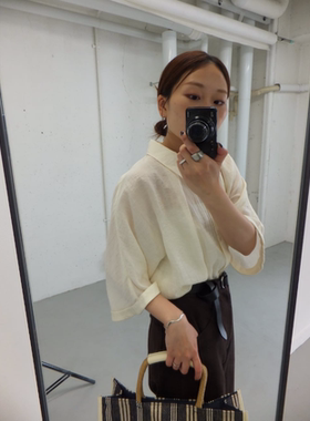 K*F2026夏季 珠光肌理感蝙蝠袖宽松短袖衬衫