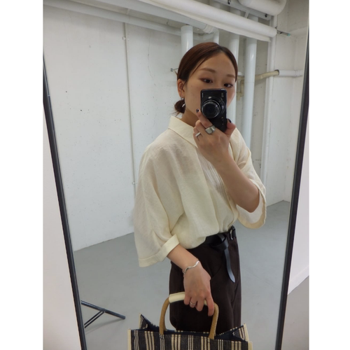 K*F2026夏季 珠光肌理感蝙蝠袖宽松短袖衬衫