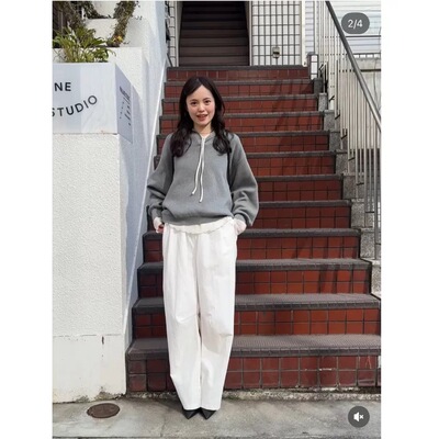 my2026春夏 细腻平针小翻领袖子LOGO刺绣休闲针织衫