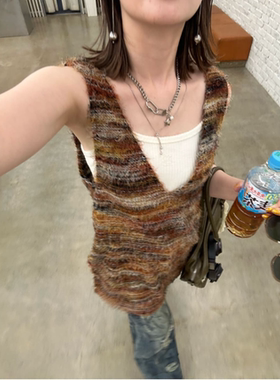 CP2025夏季 胸前刺绣一体罩杯百搭纹理吊带