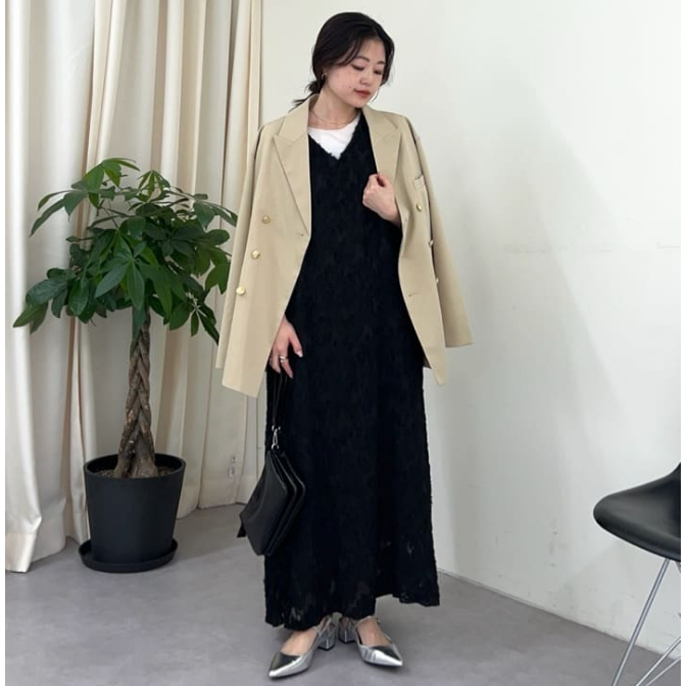 CP25年春季 合作款男女同款直筒型显瘦金属扣西装QC