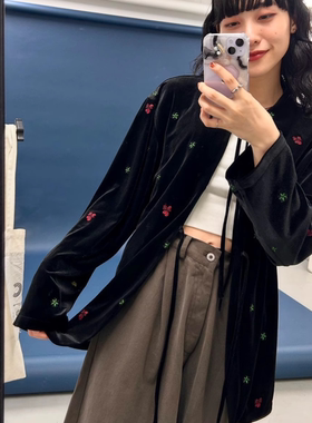 K*F2024秋冬 画报款 重工刺绣小花朵丝绒复古系带小衫QC
