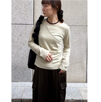 小众2026春夏 侧腰褶皱松紧假两件单边背心长袖T恤