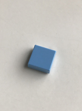 全新乐高LEGO正品零件配件MOC 3070b 1x1 光面板 4527526 中蓝色