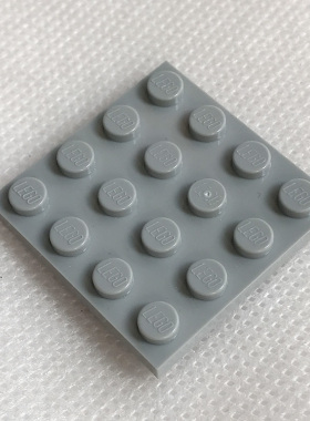 全新乐高LEGO正品零配件 3031 4x4基础板 4211403 4243797 浅灰色