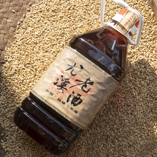 闽泽红尤溪老酒塑桶5斤十年陈酿