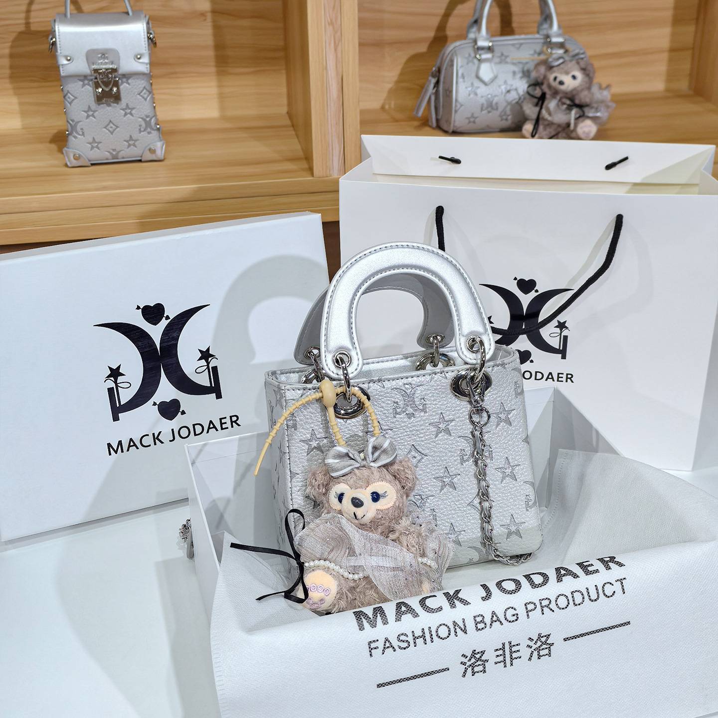 新款韩系温柔链条斜挎小方包