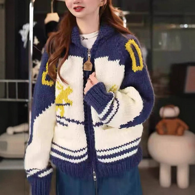 韩国urbanic30秋冬新款圣诞新年麋鹿针织毛衣开衫慵懒拉链外套女