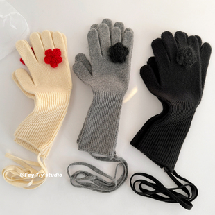 feytiy 手钩花朵含50羊毛分指连绳针织手套冬季保暖百搭挂脖五指