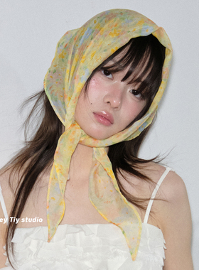 feytiy 春日来信！治愈系浅黄小碎花菱形丝巾头巾女春夏百搭装饰