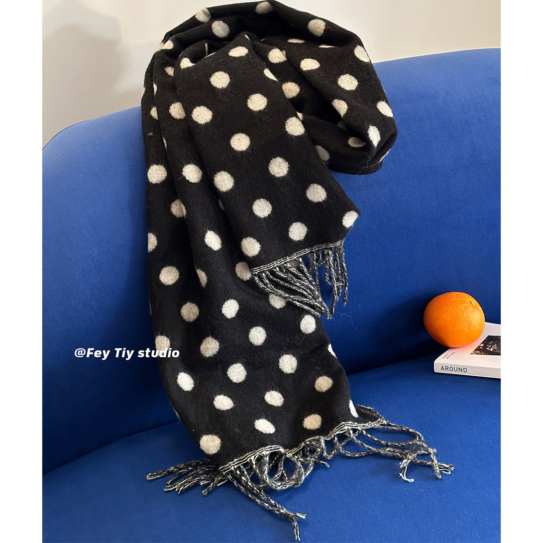 复古加厚柔软亲肤双面波点围巾