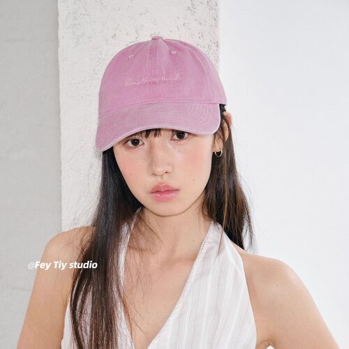 树莓色软顶修饰脸型棒球帽女