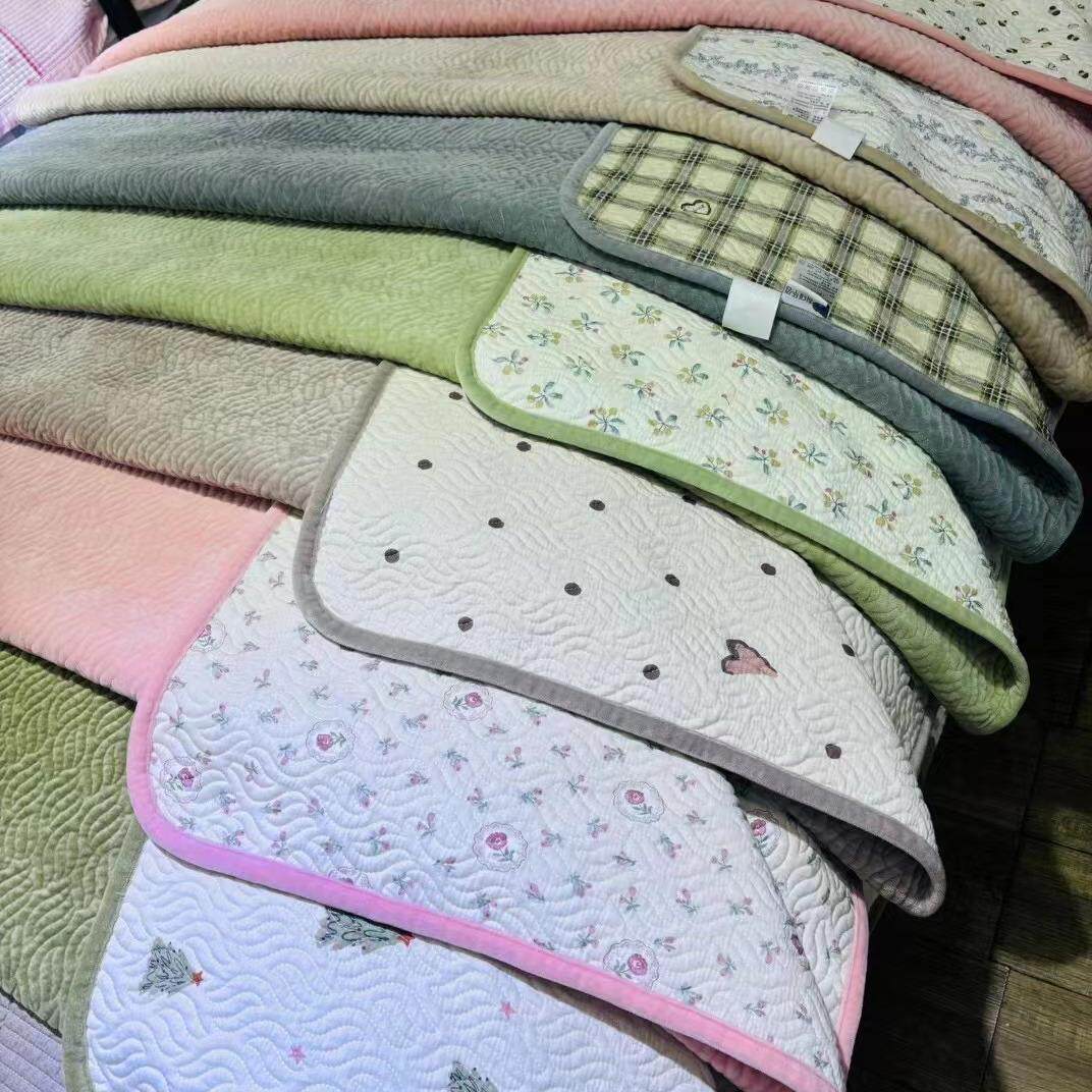 多尺寸秋冬纯棉加厚婴儿绒一面纯棉一面宝宝绒床盖双面用床单新款