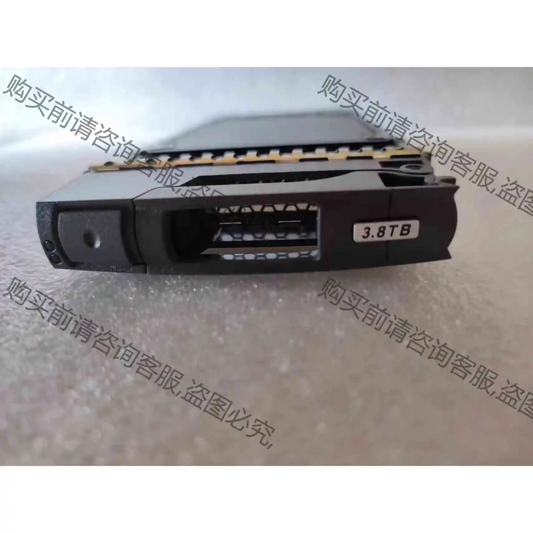 NetApp X357A-R6 X357A 3.8T 12G 议价 品质保证