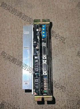 安川驱动器CACR-02-SKAA 拆机包好 单价600 议价 品质保证