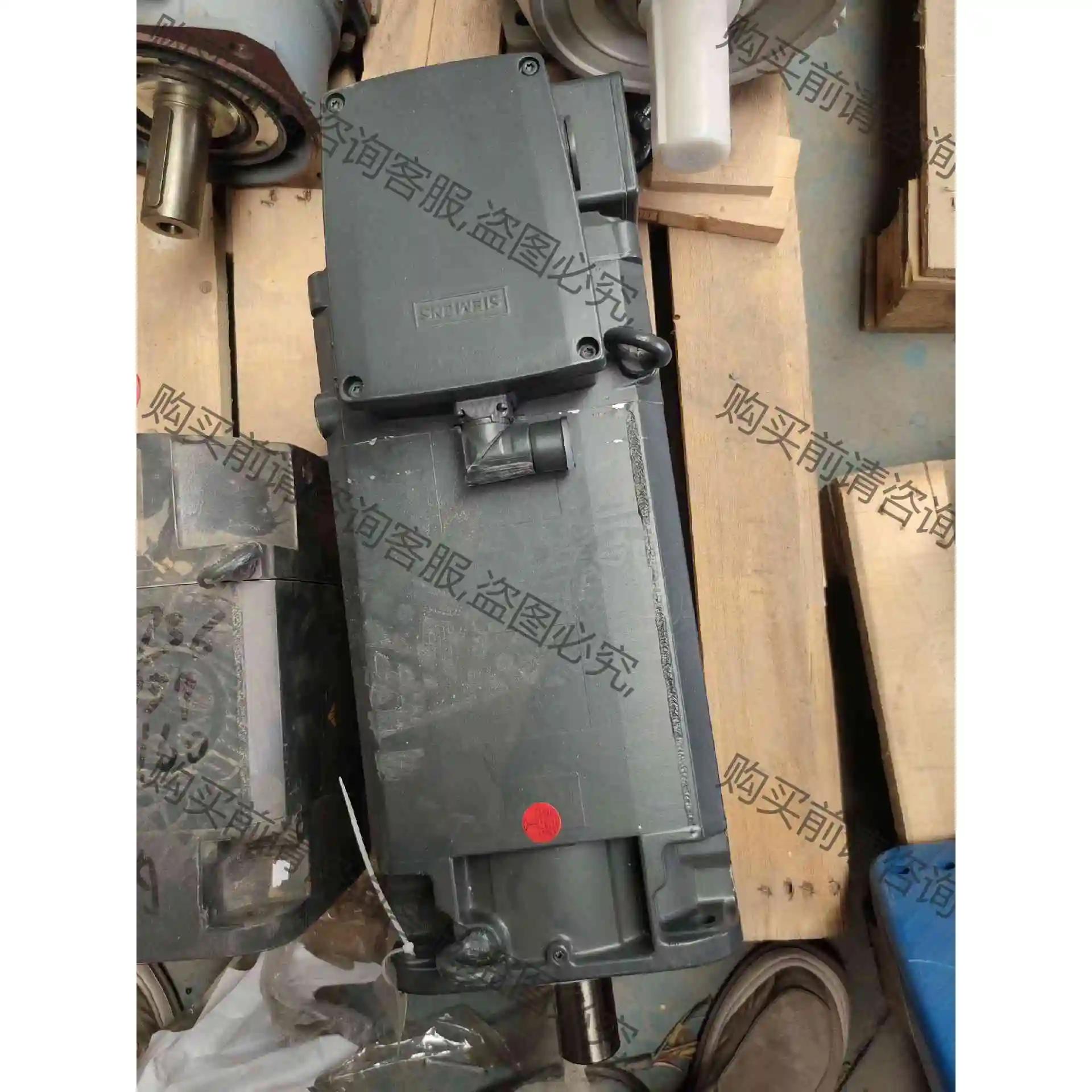 出一台西门zi全新电机1PH8107-1HF03-2BA01 议价 品质保证