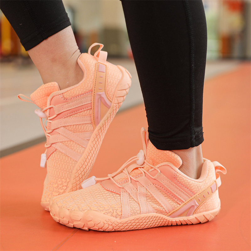 儿童室内室外跳绳专用鞋小学生体能训练跑酷鞋男童女童健身运动鞋