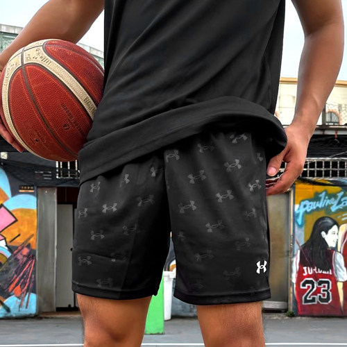 安德玛速干短裤五分裤男