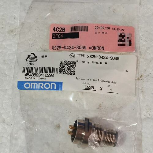 议价XS2M-D424-S069欧姆龙航空插头，日本原装进口