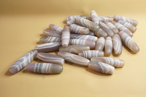 西亚几十年天然玛瑙天珠配珠一物一拍E总