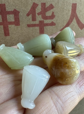 库存近一二十年纯手工苏工老物件天然和田玉藕节小吊坠挂件单个