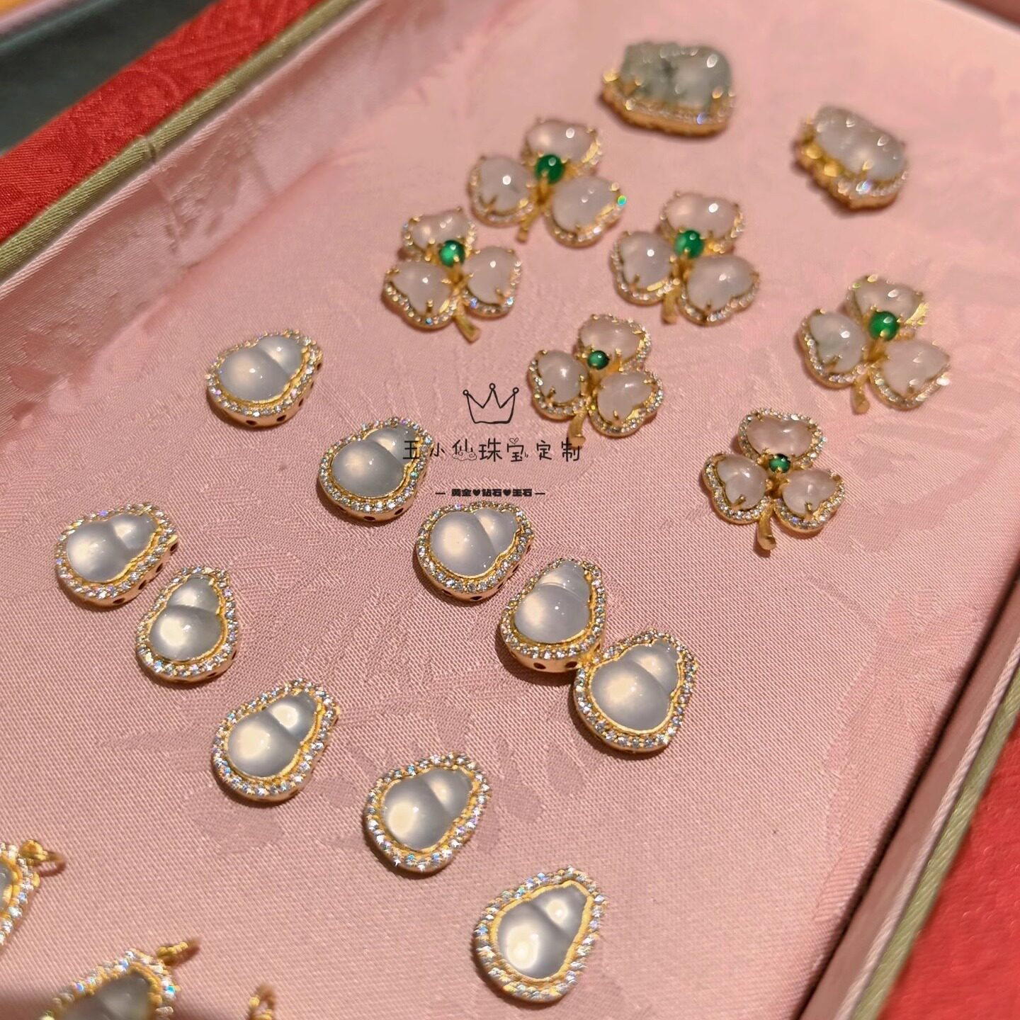 足金999古法金点钻工艺莫桑石天然白冰翡翠葫芦貔貅缅甸A货串珠