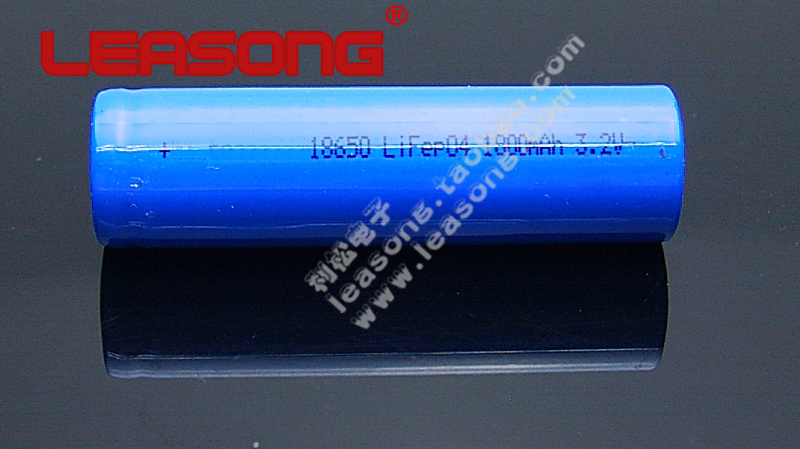 3.2V磷酸铁锂18650电池LiFepO4充电铁锂电池 1350mAh 3.2V铁锂 3C数码配件 通用电池充电套装 原图主图