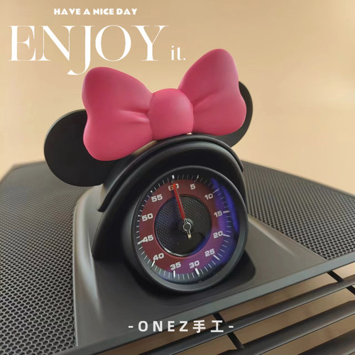 保时捷全系列罗盘装饰车内用品摆件仪表盘中置米奇米妮帽子头盔