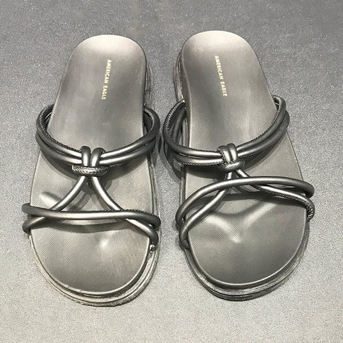 夏季新款女士平跟耐磨休闲凉拖