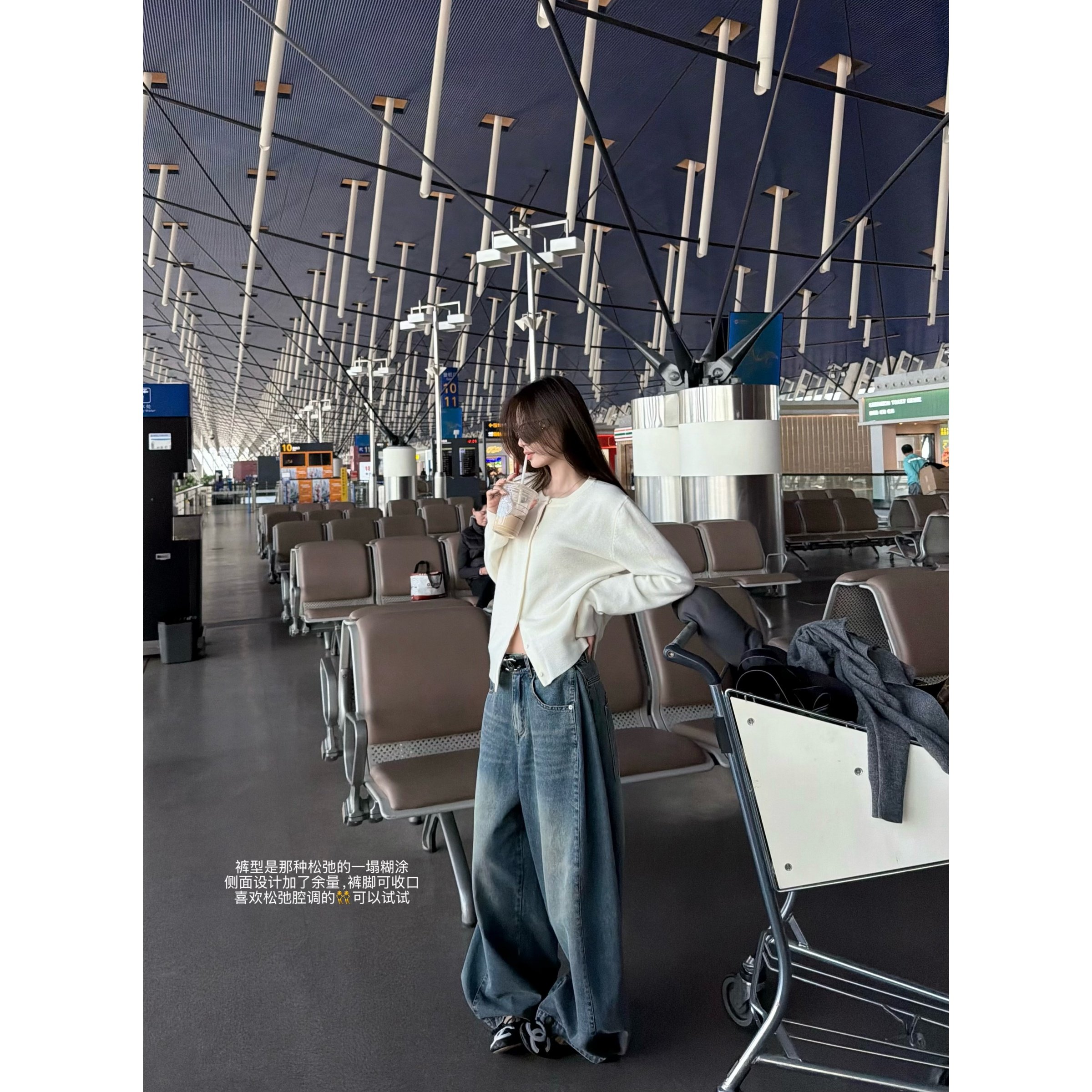 '海盐椰椰'重工做旧酵洗工艺松弛阔版裤脚可收蓝色牛仔裤阔腿长裤