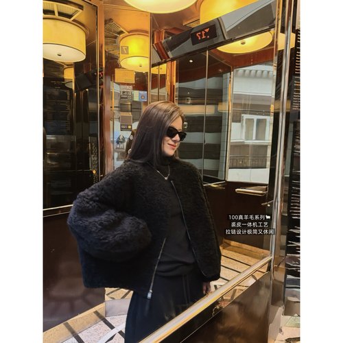 'RO风姐姐'100%羊毛极简拉链圆领皮毛一体机工艺精致感毛毛外套女