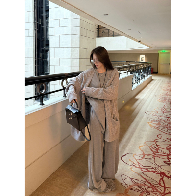 superniniyy 纸片人 不用思考穿搭的显瘦针织套装休闲裤两件套女