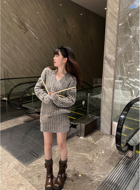 superniniyy进口混色纱毛衣套装