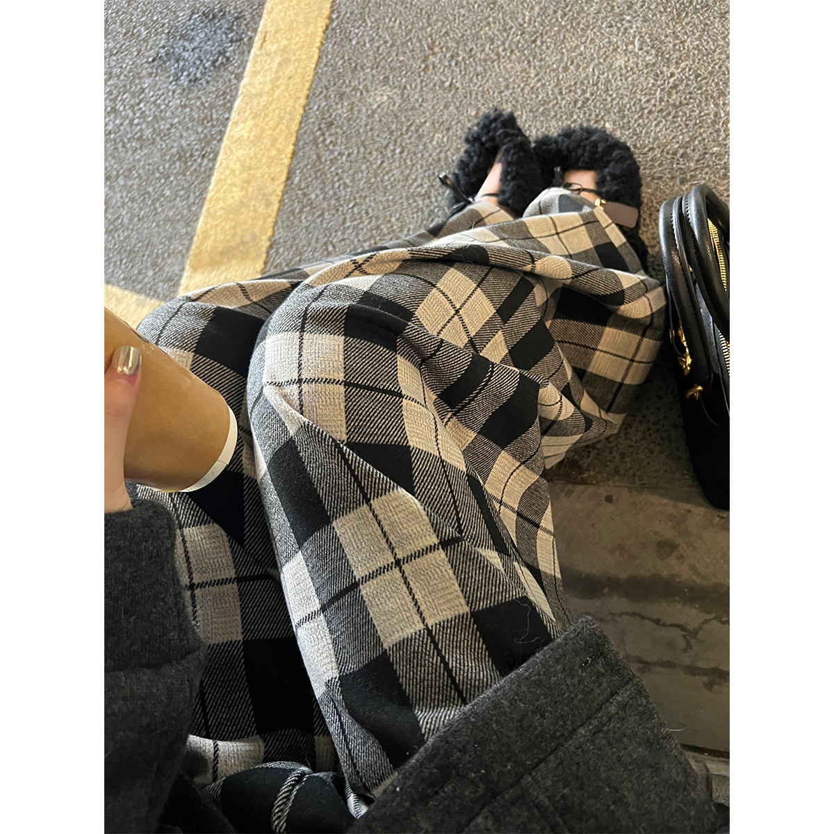 superniniyy复古格子懒懒裤