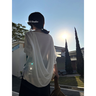GRACETINA 式 松弛背部荡褶慵懒随性通勤百搭天丝长袖 T恤TB986 HOO