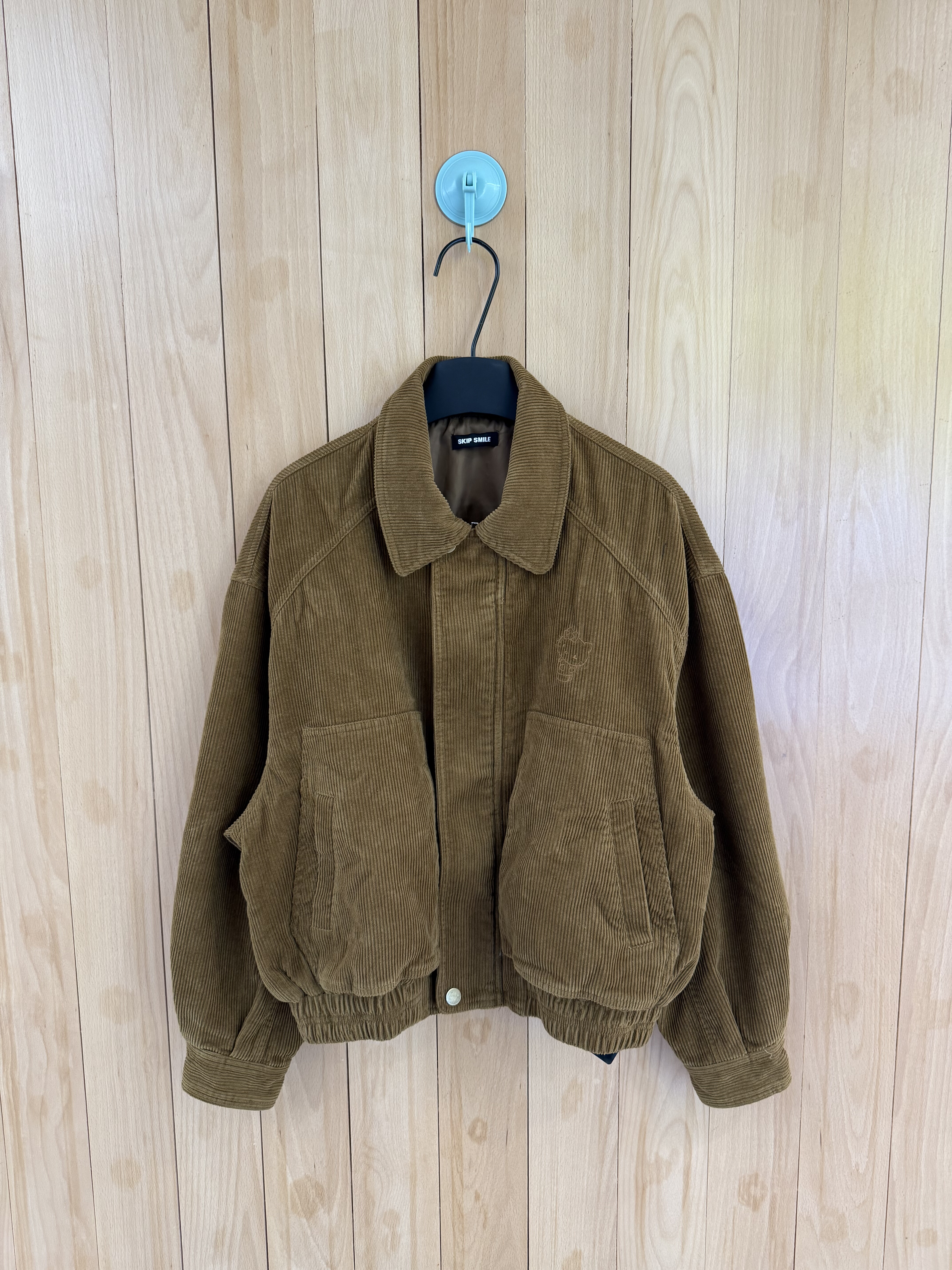 26春SKip Smile正确版辣妹复古灯芯绒polo领夹克卡通刺绣 外套入