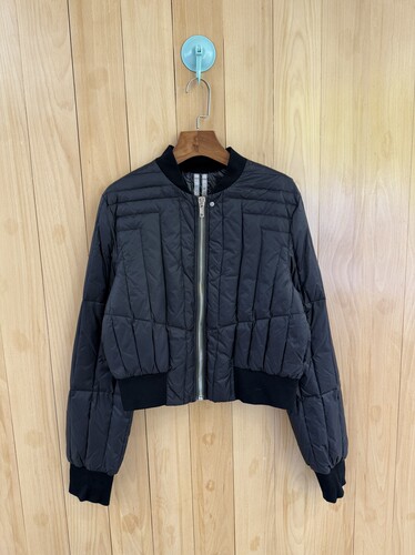 特～RO个性ins小众设计时髦美式羽绒服棒球服轻薄夹克 外套两色入