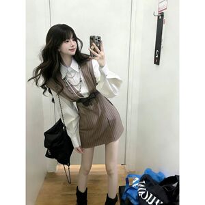 温柔陷阱 白色气质熟女衬衫+显瘦甜美连衣裙两件套韩系新款女