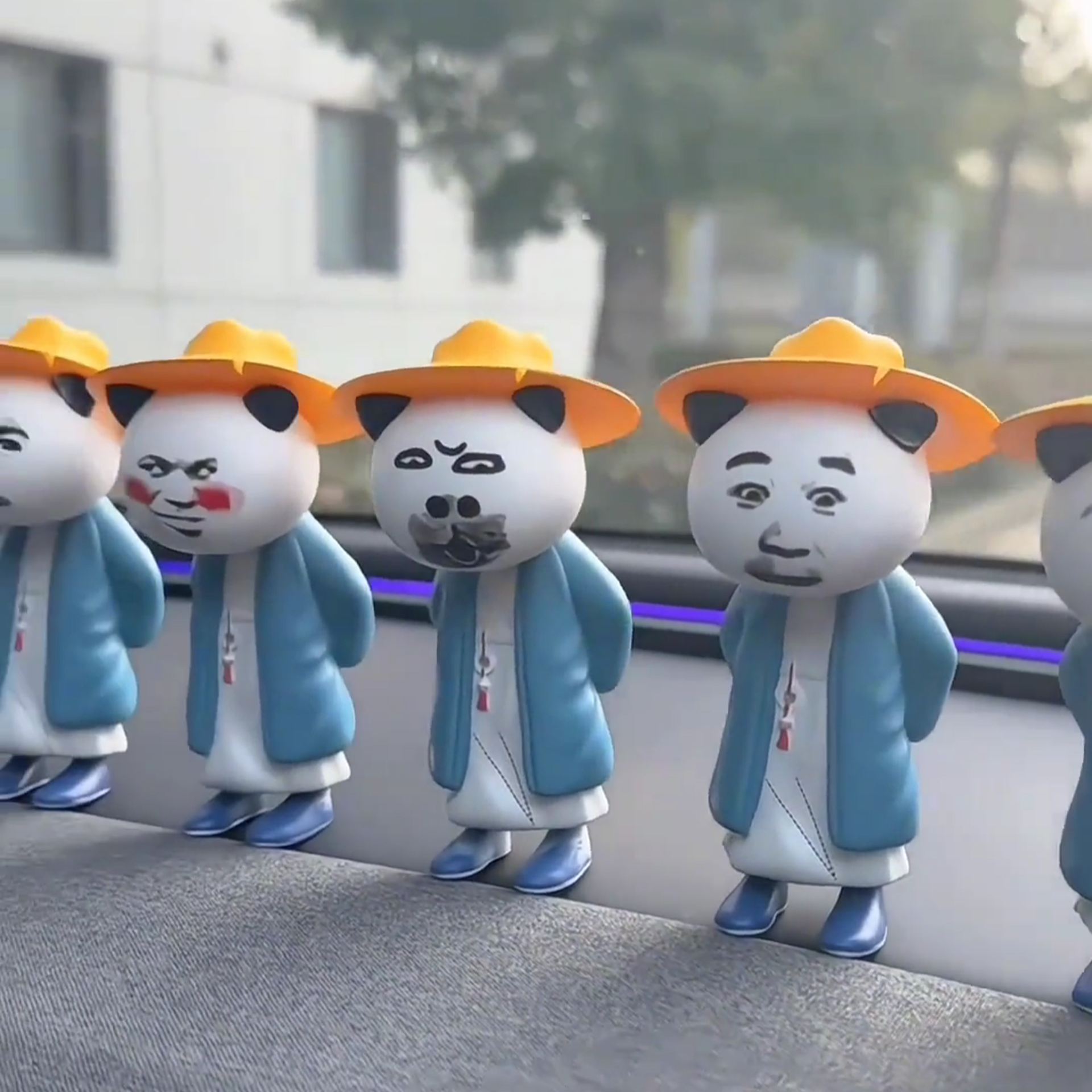 车载摆件虾仁手办汽车摆件装饰品