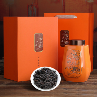 结婚订婚送礼大红袍茶叶乌龙茶新茶肉桂武夷岩茶陶瓷礼盒装300g