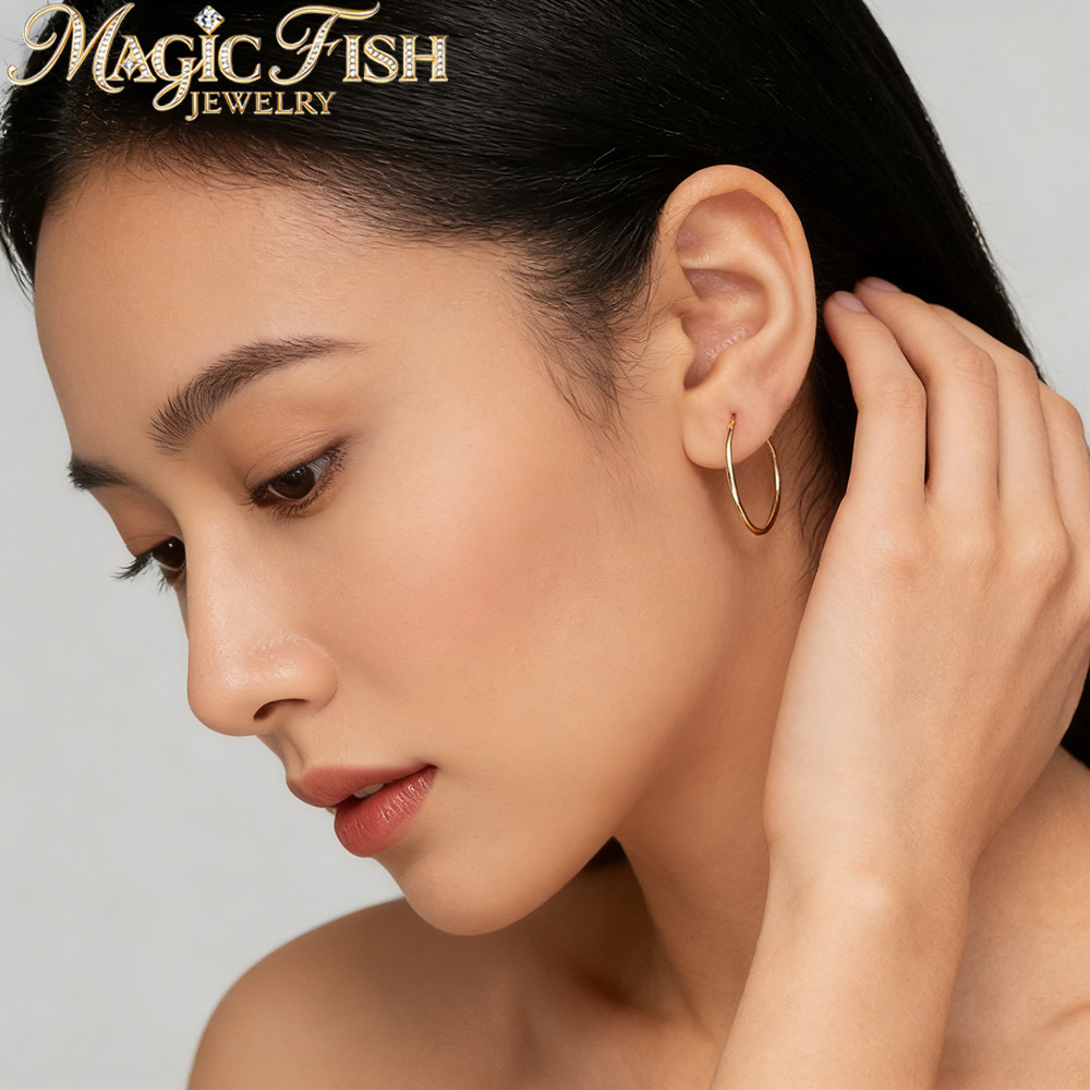 magic fish 简约气质大气百搭素圈耳圈圆形耳环女高级感钛钢耳环,饰品/流行首饰/时尚饰品新,耳环,淘宝优惠券,粉丝福利购,淘宝优惠卷