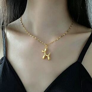 钛钢嘴唇链机器狗电镀保色气球狗可爱精致吊坠项链女锁骨链饰品