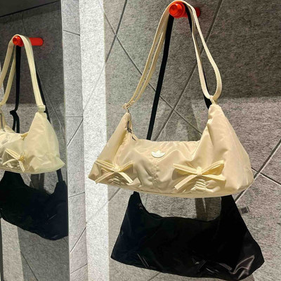 adidas阿迪达斯休闲女子单肩包斜挎包手提包女包KC2769 KC2770