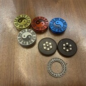 edc手推响币太极模型发泄仿真炫酷玩具饼干创意ppb解压啪啪币