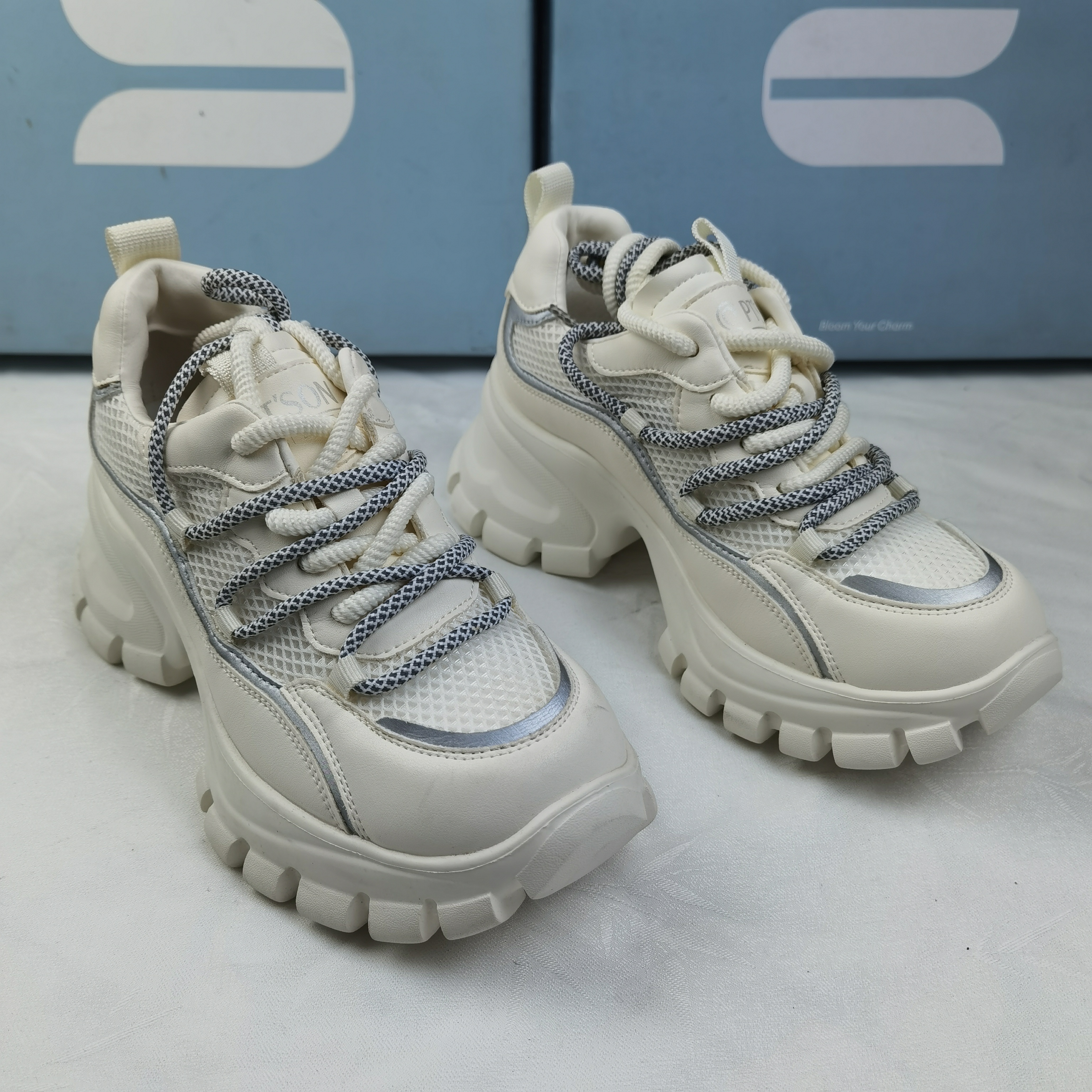 商场同款春款新款厚底女鞋休闲鞋女鞋运动鞋女单鞋女鞋子 2C617