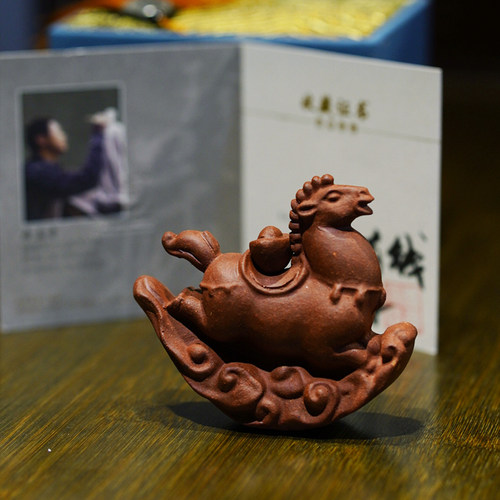 省大师章再守原矿紫砂《马上来财》马踏祥云手工锻打茶宠高端摆件