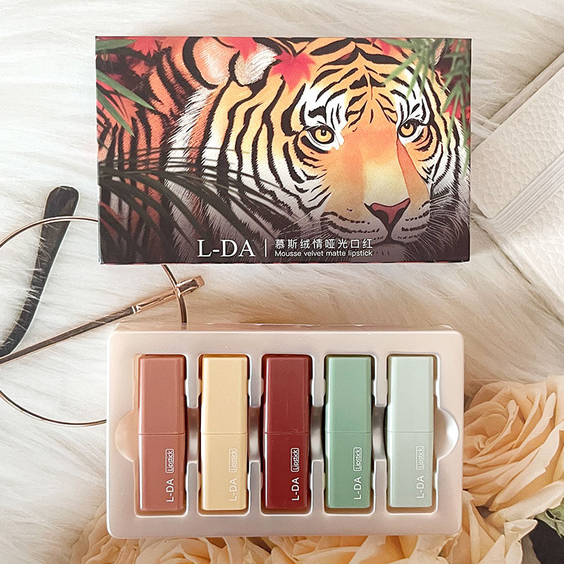 L-DA亮达慕斯绒情哑光口红彩妆套装5支装限定国风丝绒,彩妆/香水/美妆工具,彩妆套装,淘宝优惠券,粉丝福利购,淘宝优惠卷