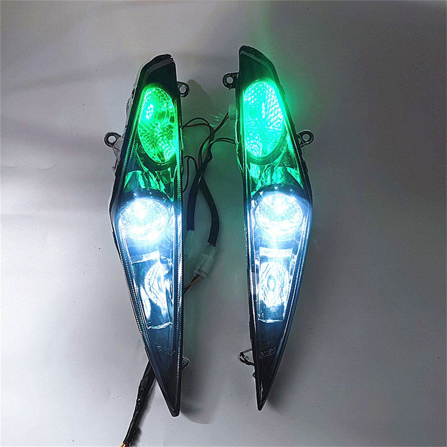 踏板摩托车配件改装件三阳GY6鬼火一代LED灯泡前转向灯总成车灯