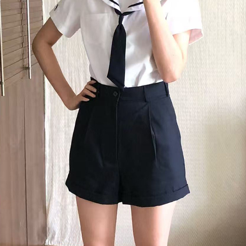 花千猪新品 西装短裤 日系学院风绀色直筒下装JK制服百搭款短西裤图片
