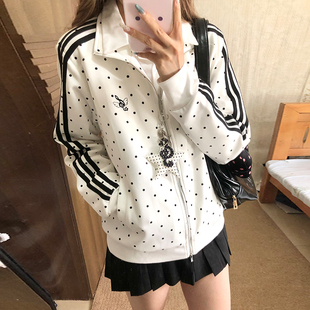 花千猪新品  翼点点卫衣  学院风三条杠波点上衣jk制服秋冬款外套